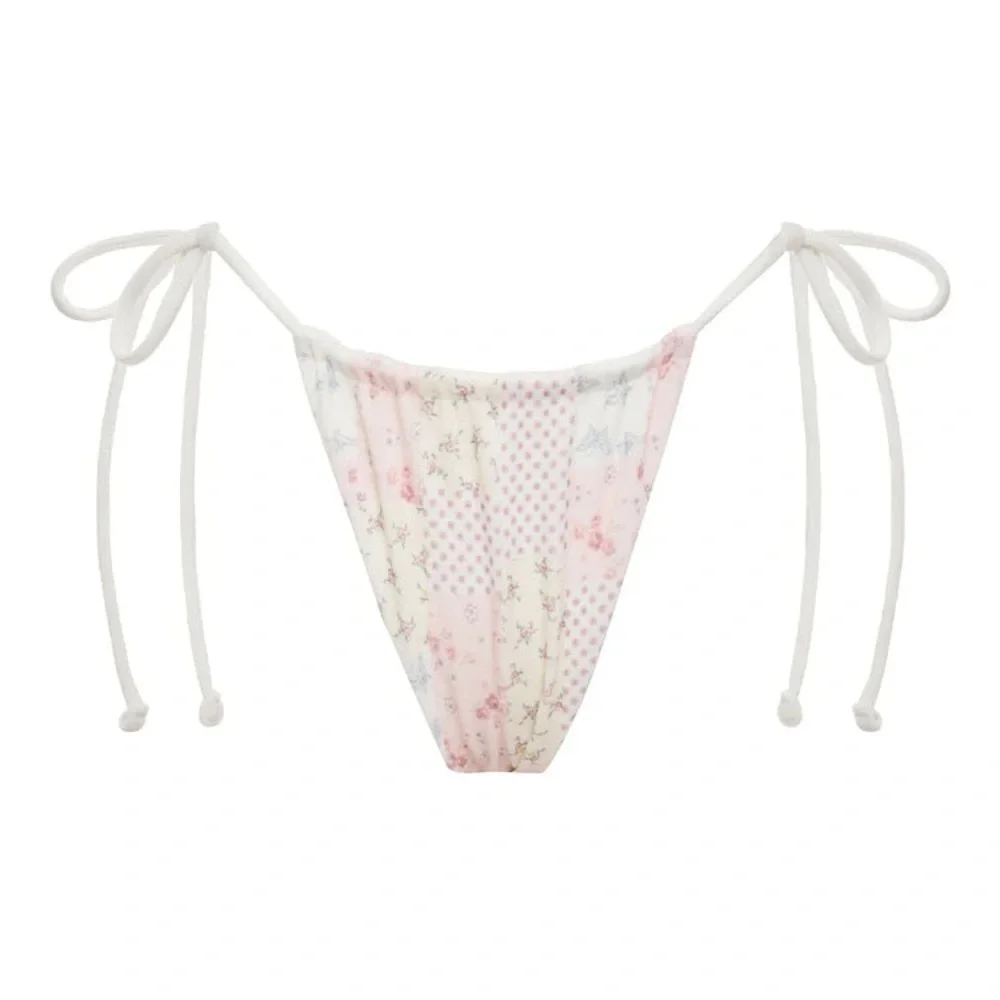 NWT FRANKIE'S BIKINIS Sydney Sweeney Tia Terry String Bottom (603)